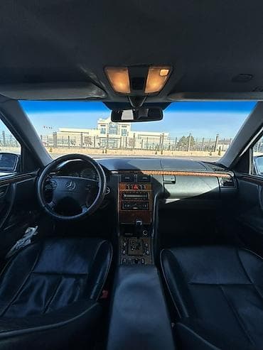 lexus e: Mercedes-Benz E-Class: 1999 г., 3.2 л, Автомат, Газ, Седан — 5