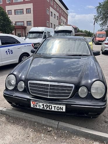gl x164: Mercedes-Benz E-Class: 2000 г., 3.2 л, Автомат, Бензин, Седан — 5