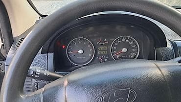 Унаа: Hyundai Getz: 2004 г., 1.4 л, Кол менен иштөөчү, Бензин, Хетчбек — 6