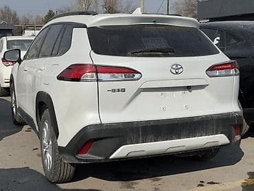 Toyota: Toyota Corolla Cross: 2025 г., 2 л, Автомат, Бензин, Кроссовер — 3