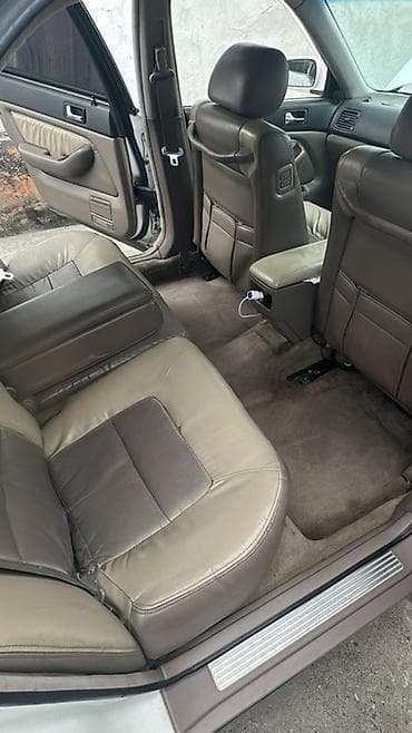 Продажа авто: Honda Legend: 1994 г., 3.2 л, Автомат, Бензин, Седан — 4