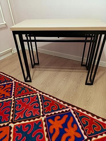 Стол трансформер Для зала, Другая конструкция, цвет - Бежевый at lalafo.kg Стол трансформер Для зала, Другая конструкция, цвет - Бежевый