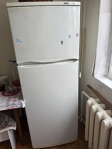 Холодильник Atlant, Б/у, Двухкамерный, 60 * 170 *