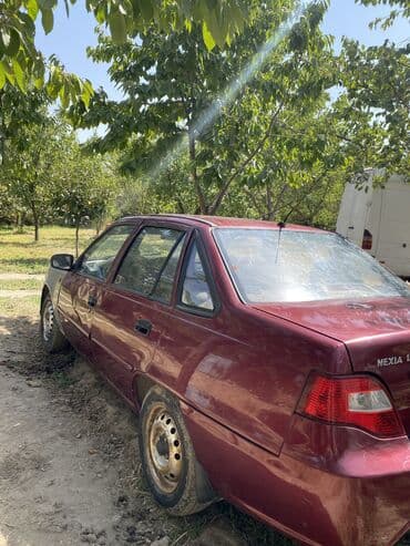 продаю делика: Daewoo Nexia: 2012 г., 1.6 л, Механика, Бензин, Вэн/Минивэн — 3