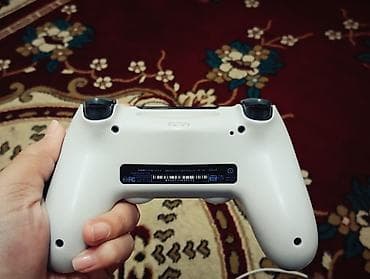 купить xbox original: Беспроводной геймпад DualShock 4 (белый) Продам за 1000 полностью — 7