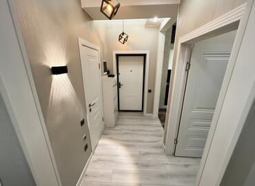 недвижимость в новопокровке: 3 комнаты, 55 м², Элитка, 9 этаж, Евроремонт — 1