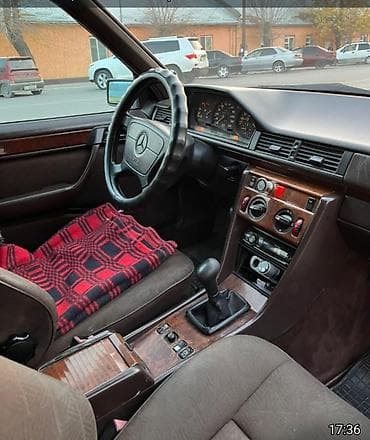 e500 124: Mercedes-Benz 200: 1994 г., 2.2 л, Механика, Бензин, Седан — 3