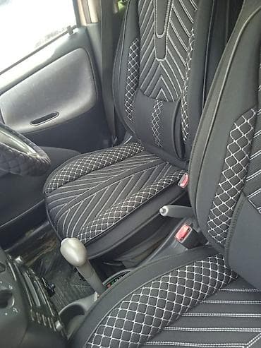 platz vitz: Mini : 2000 г., 1 л, Автомат, Бензин, Хэтчбэк — 7