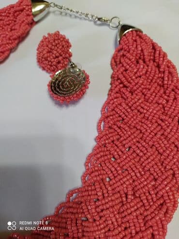 Киреге берилүүчү кийимдер: Ожерелье из бисера и серьги гвоздики,ручная работа,шикарно смотрится и — 5