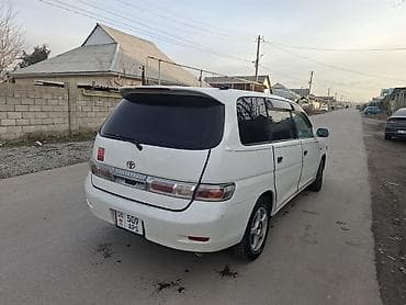 дифлектор: Toyota Gaia: 2001 г., 2 л, Автомат, Бензин, Минивэн — 4