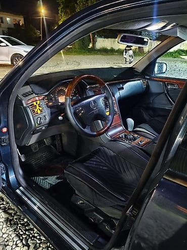 кю 7: Mercedes-Benz E-Class: 2000 г., 2.2 л, Механика, Дизель, Седан — 6