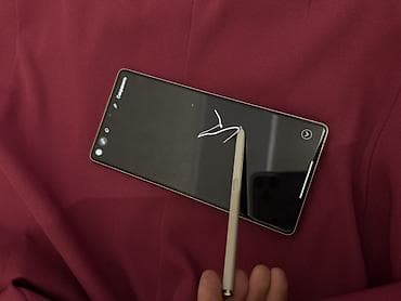 ми 10 с: Samsung Galaxy S25 Ultra, Б/у, 256 ГБ, цвет - Серебристый, 2 SIM — 3