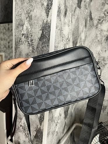 david jones сумки бишкек: Сумка через плечо, компактная - Формат: прямоугольная кросс‑боди. - — 1