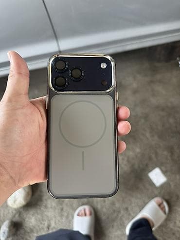 Техника и электроника: IPhone 17 Pro Max, Б/у, 256 ГБ, Синий, Защитное стекло, Чехол, Кабель — 2