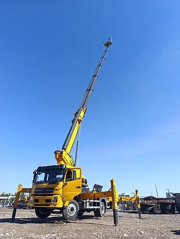 телескопический стойка: Стрела 36 м, 200 т — 1