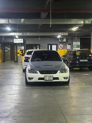jdm авто: Toyota Altezza: 2000 г., 2 л, Автомат, Бензин, Седан — 5
