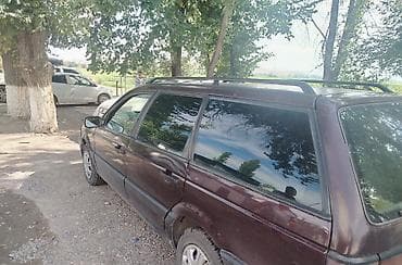 Volkswagen Passat Variant: 1994 г., 1.8 л, Кол менен иштөөчү, Газ, Универсал — 3