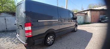 стекло спринтер рекс: Легкий грузовик, Mercedes-Benz — 1