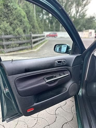 Volkswagen Bora: 2000 г., 1.6 л, Механика, Газ, Седан — 8