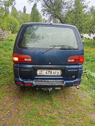 Продажа авто: Mitsubishi Space Gear: 1998 г., 2 л, Механика, Бензин, Минивэн — 8