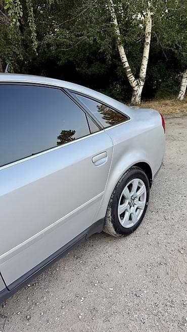 Audi: Audi A6: 2002 г., 2.4 л, Механика, Бензин, Седан — 9