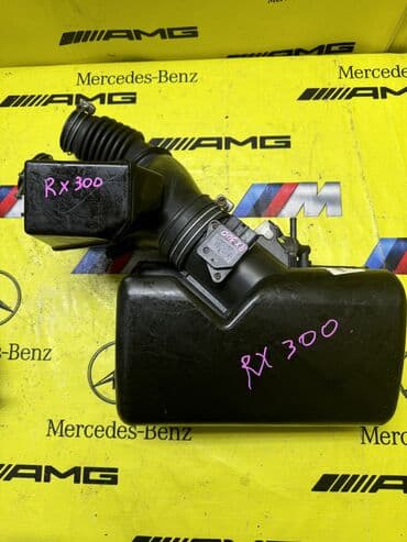 дом меняю: Корпус воздушного фильтра Lexus RX300 Привозной из Японии В наличии — 1