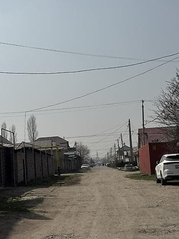 боконбаева советский: Продаётся уютный и просторный дом в отличном районе! 📍 Адрес:ж/м — 3