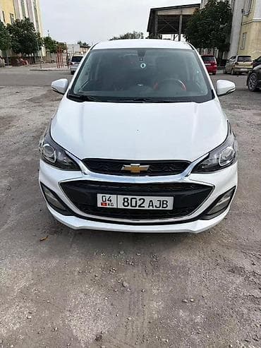 Транспорт: Chevrolet Spark: 2019 г., 1 л, Бензин, Хэтчбэк — 5