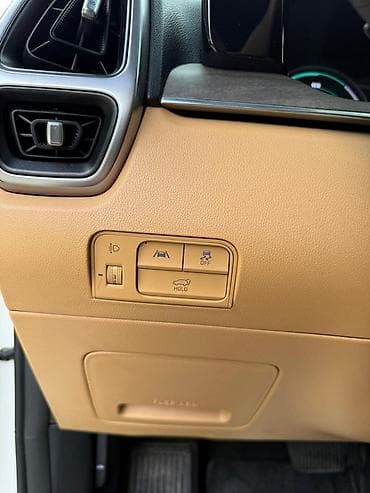 Kia Sorento: 2021 г., 1.6 л, Автомат, Гибрид, Кроссовер — 10