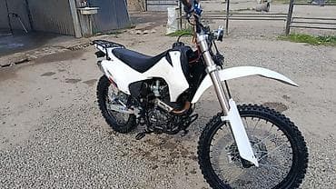 мототехника бишкек: Эндуро 300 кубовый/эндуро мотоцикл с LED-фарой + Мини торг в хорошем — 3