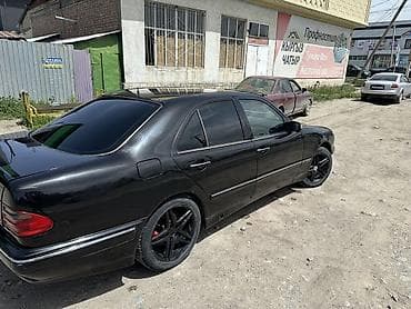 решетка радиатора w201: Mercedes-Benz E-Class: 2000 г., 2.8 л, Автомат, Бензин, Седан — 2