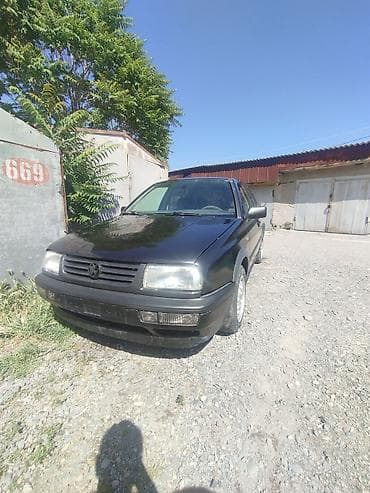 дизель вента: Volkswagen Vento: 1997 г., 2 л, Механика, Бензин, Седан — 3