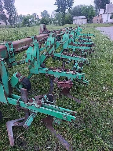 Транспорт: Культиватор междурядный навесной окучник крн 4.2 крн 5.6 привозной — 2