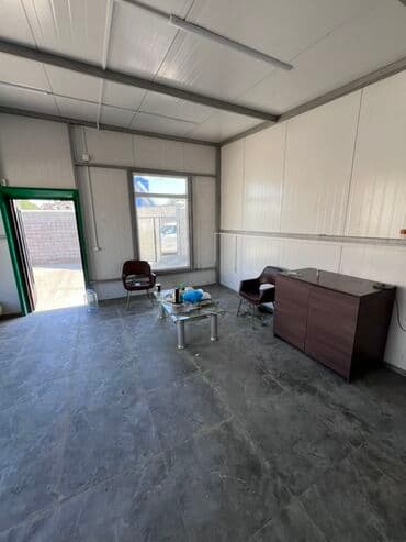 продаю дом под швейный цех: Продается помещение под производство В селе Новопокровка На улице — 2