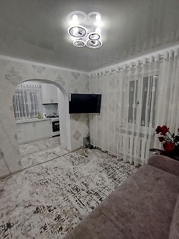 продаю дом в лебединовке: Продаю дом в лебединовке участок 3 сотки.в доме сделан — 5