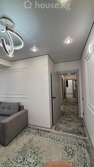 130000: 4 комнаты, 80 м², 4 этаж — 10