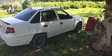 deo nexia: Daewoo Nexia: 2010 г., Механика, Бензин, Седан — 2