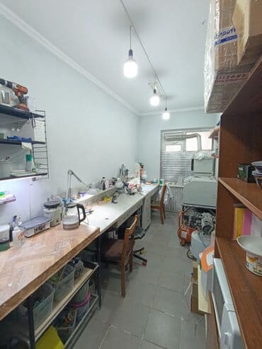 участок дом ак ордо: Сатам Офистик 199 м², Ремонту бар, Эмерексиз, Көп кабаттуу имарат, 1 кабат — 9