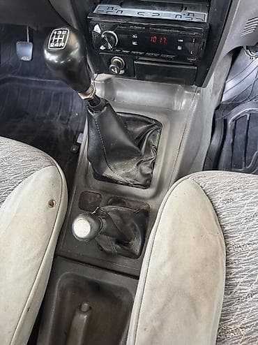 Kia Sportage: 1996 г., 2 л, Кол менен иштөөчү, Дизель, Жол тандабас — 6