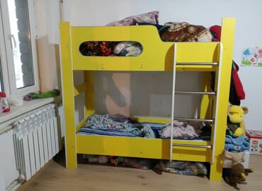 отдам даром кроватку: Продам 2хярусную кровать (дети выросли) 5500 сом. есть небольшой — 2