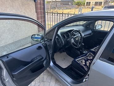 мото спортивные: Honda Fit: 2007 г., 1.5 л, Автомат, Хэтчбэк — 3