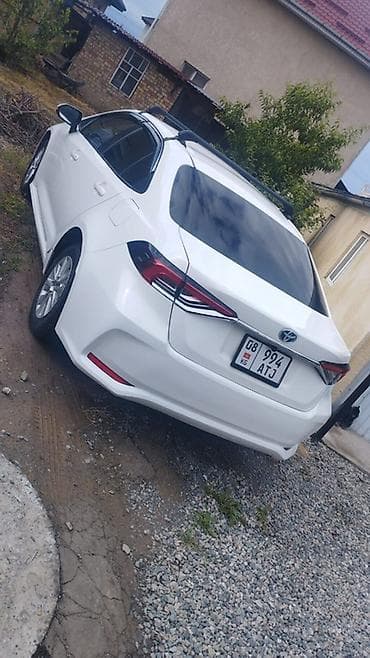 тайота в: Toyota Corolla: 2019 г., 1.8 л, Автомат, Бензин, Универсал — 3