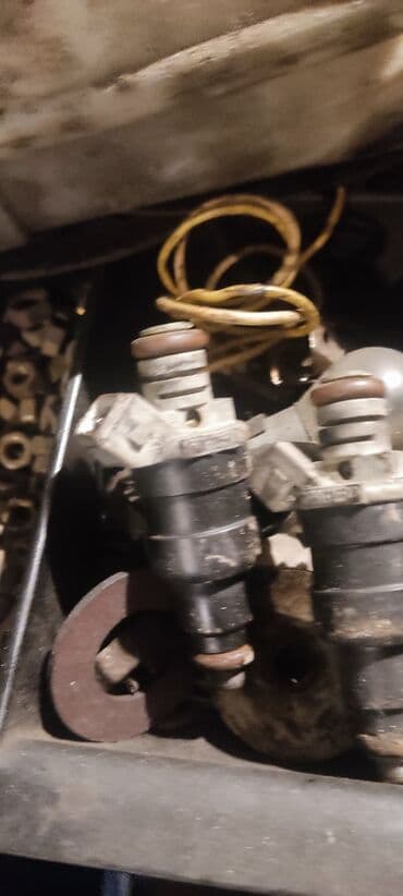 стенд для чистки дизельных форсунок: Форсунка Audi 1995 г., Б/у, Оригинал, ОАЭ — 1