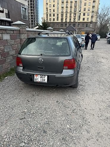 Продажа авто: Volkswagen Golf: 2000 г., 1.5 л, Вариатор, Бензин, Хэтчбэк — 3