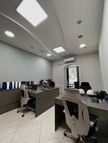 red centr: Аренда офисов, 83 м², В административном здании, 1 линия, С отдельной кухней, С отдельным входом — 3