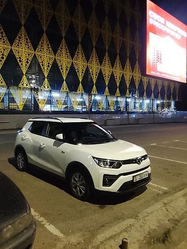 rexton 2020: Ssangyong Tivoli: 2019 г., 1.5 л, Автомат, Бензин, Кроссовер — 3