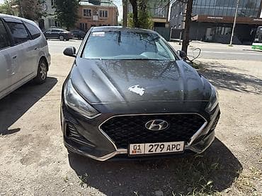 Hyundai Sonata: 2018 г., 2 л, Автомат, Газ, Седан