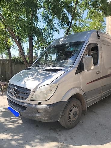 Mercedes-Benz Sprinter грузовой фургон, длинная база, высокий потолок — 1