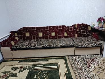 Дивандар: Бурчу бар диван, Жастыктар менен — 1