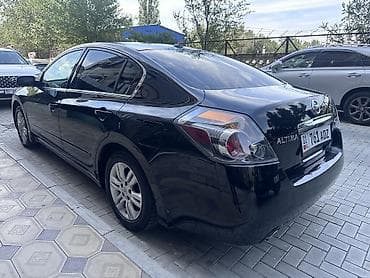 Nissan Altima: 2011 г., 2.5 л, Автомат, Бензин, Седан